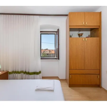 Apartman Tomislav * Punat